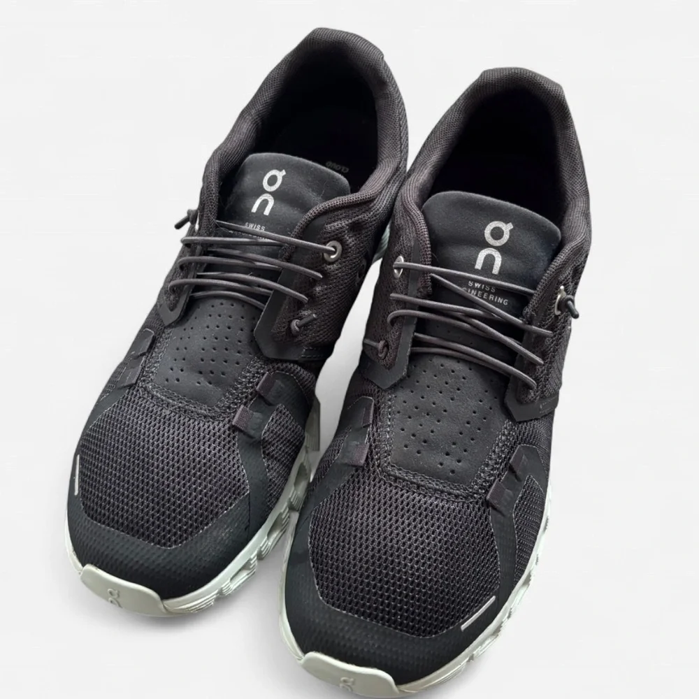 On Cloud 6 Womens Running Shoes- size 9 - Picture 4 of 7